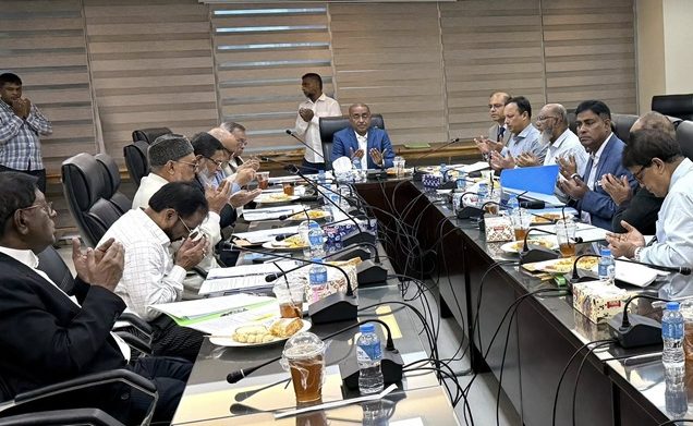 মাইলস্টোন কলেজে বিমান দুর্ঘটনায় নিহতদের স্মরণে বার কাউন্সিলের শোক প্রস্তাব ও দোয়া