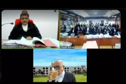 শুনানিতে মদ্যপান ভারতীয় আইনজীবীর, ভিডিও ভাইরাল