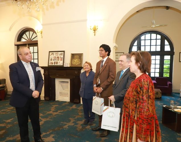 প্রধান বিচারপতির সঙ্গে মার্কিন রাষ্ট্রদূতের সাক্ষাৎ