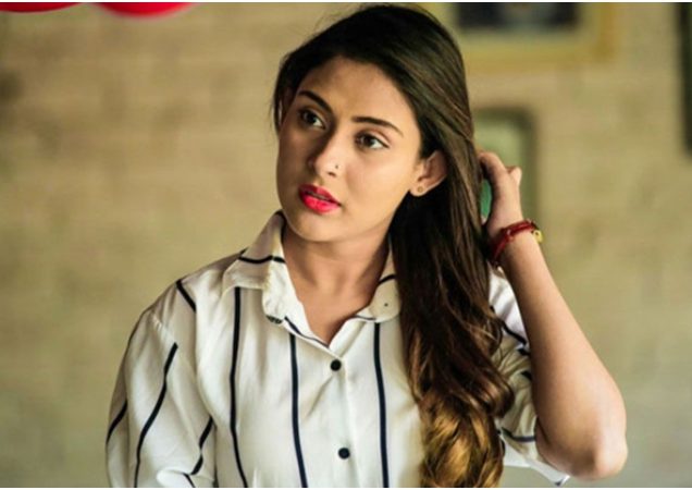 অভিনেত্রী মেহজাবীনের বিরুদ্ধে গ্রেপ্তারি পরোয়ানা