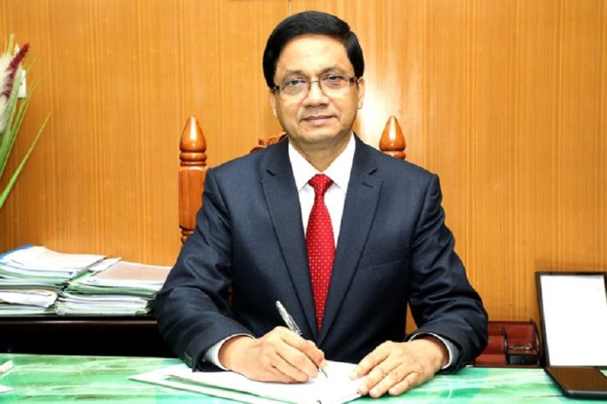 এক্সিম ব্যাংকের সাবেক ব্যবস্থাপনা পরিচালক (এমডি) ও সিইও মোহাম্মদ ফিরোজ হোসেন