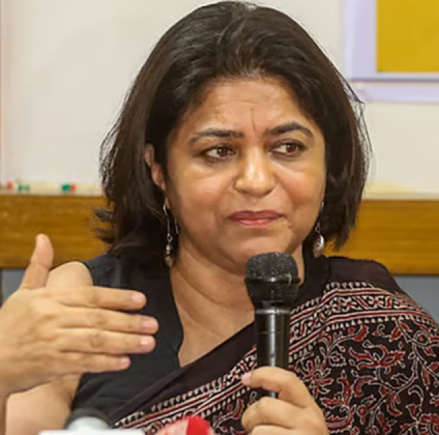 সুপ্রিম কোর্টের আইনজীবী ব্যারিস্টার সারা হোসেন