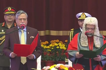 শপথ নিলেন নতুন প্রধান বিচারপতি
