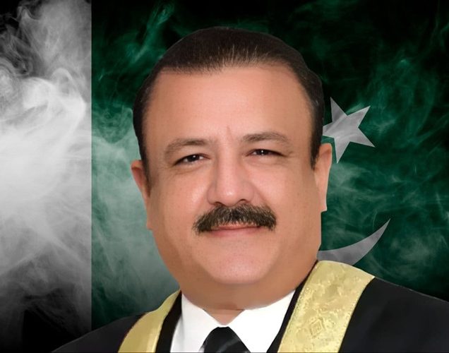 পাকিস্তানের হাইকোর্টে ভুয়া ডিগ্রিতে পাঁচ বছর বিচারপতি!