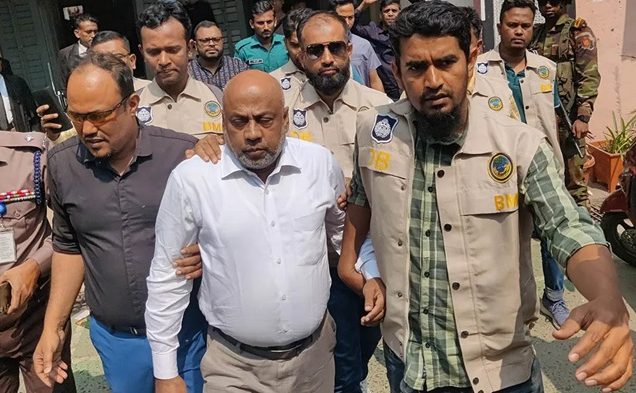 বরিশাল আইনজীবী সমিতির সভাপতি আটক