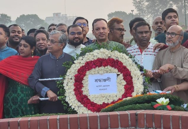জাতীয় স্মৃতিসৌধে নবনিযুক্ত অ্যাটর্নি জেনারেলের শ্রদ্ধা
