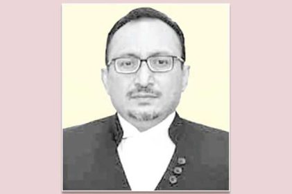 হাইকোর্টের বিচারপতি রেজাউল হাসানের পদত্যাগ