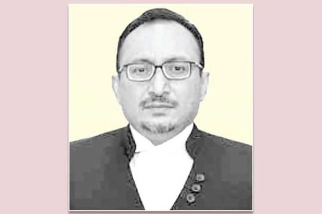 হাইকোর্টের বিচারপতি রেজাউল হাসানের পদত্যাগ