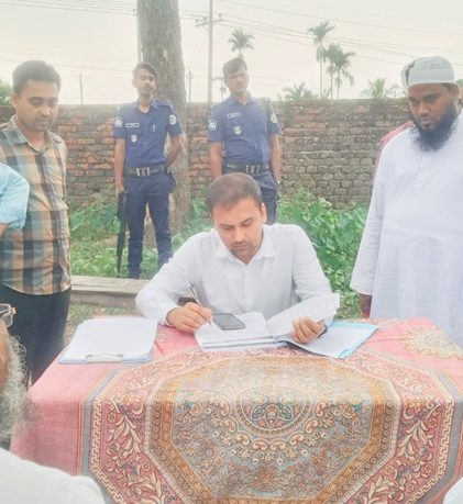 আমতলীতে সশরীরে মাঠে বিচারক: সামারি ট্রায়ালে ২ জনকে কারাদণ্ড, অসহায় নারীর জমি উদ্ধার