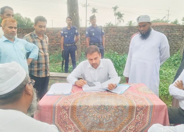 আমতলীতে সশরীরে মাঠে বিচারক: সামারি ট্রায়ালে ২ জনকে কারাদণ্ড, অসহায় নারীর জমি উদ্ধার